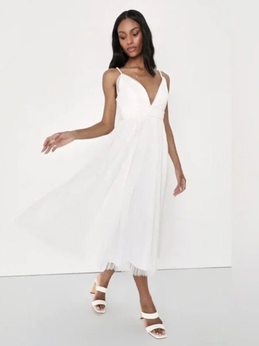 NWT Lulus Sweet Goddess White Mesh Pleated Sleeveless Midi
Dress XS
